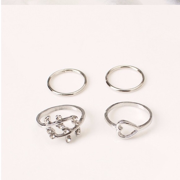 ♡ Crystal Heart ♡ Midi Rings GIFT SET - Picture 3 of 6